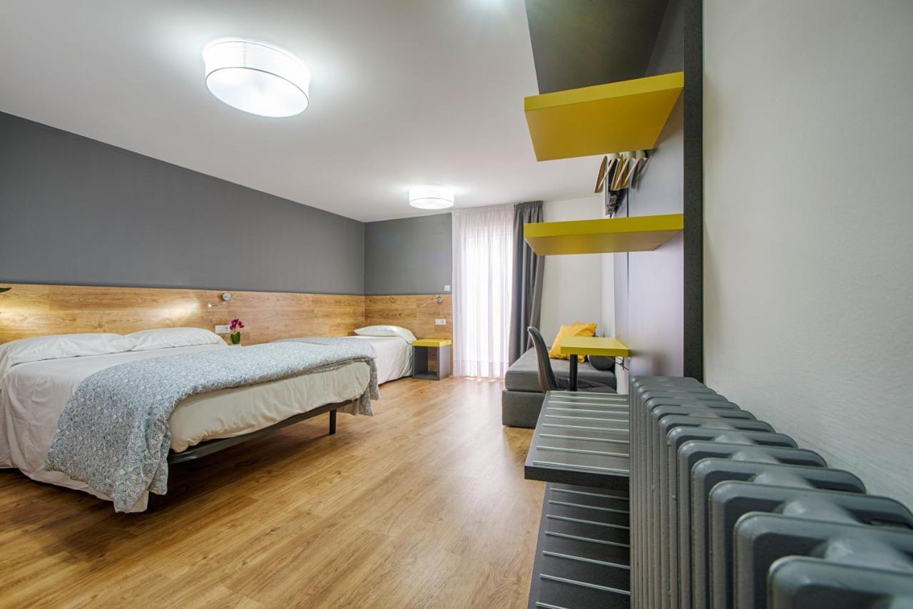 Hostal-Restaurante Lugano เวริน ภายนอก รูปภาพ