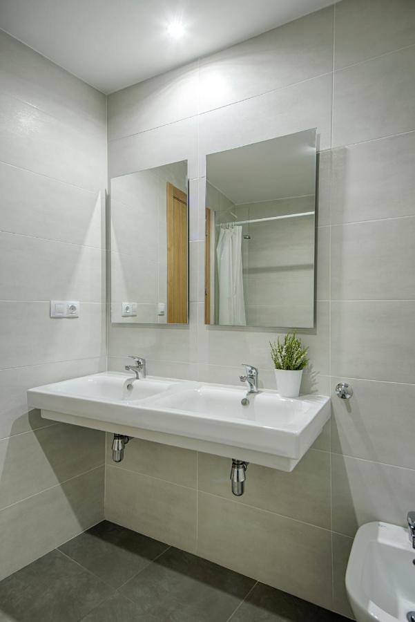 Hostal-Restaurante Lugano เวริน ภายนอก รูปภาพ